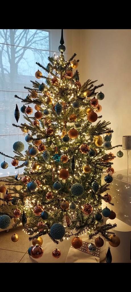 Kunstkerstboom 180cm, Diversen, Kerst, Zo goed als nieuw, Ophalen