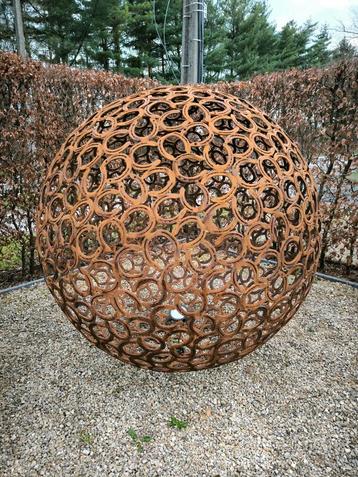 Hoefijzer bollen , vuurkorf  beschikbaar voor biedingen