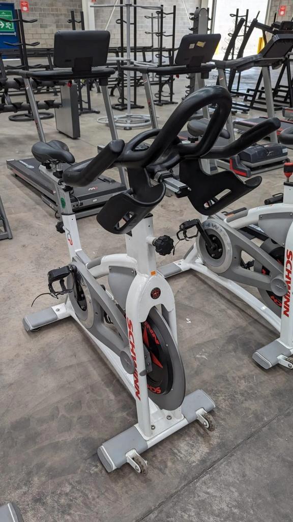 18x Schwinn ac performance carbon blue laatste nieuwe model, Sport en Fitness, Fitnessmaterialen, Zo goed als nieuw, Ophalen of Verzenden