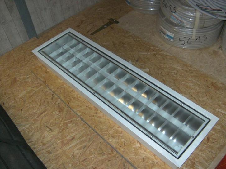 nieuwe verlichtingsarmaturen groot lot of per stuk, Huis en Inrichting, Lampen | Plafondlampen, Nieuw, Metaal, Ophalen