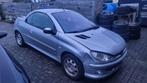 peugeot 206 cabrio 1.6benz, Auto's, Voorwielaandrijving, Zwart, 4 cilinders, Cabriolet