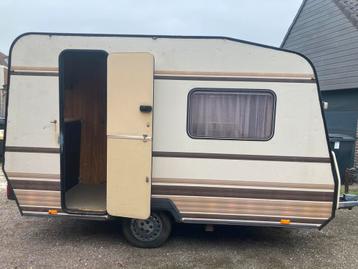 Caravan Dethleffs TMT 750kg