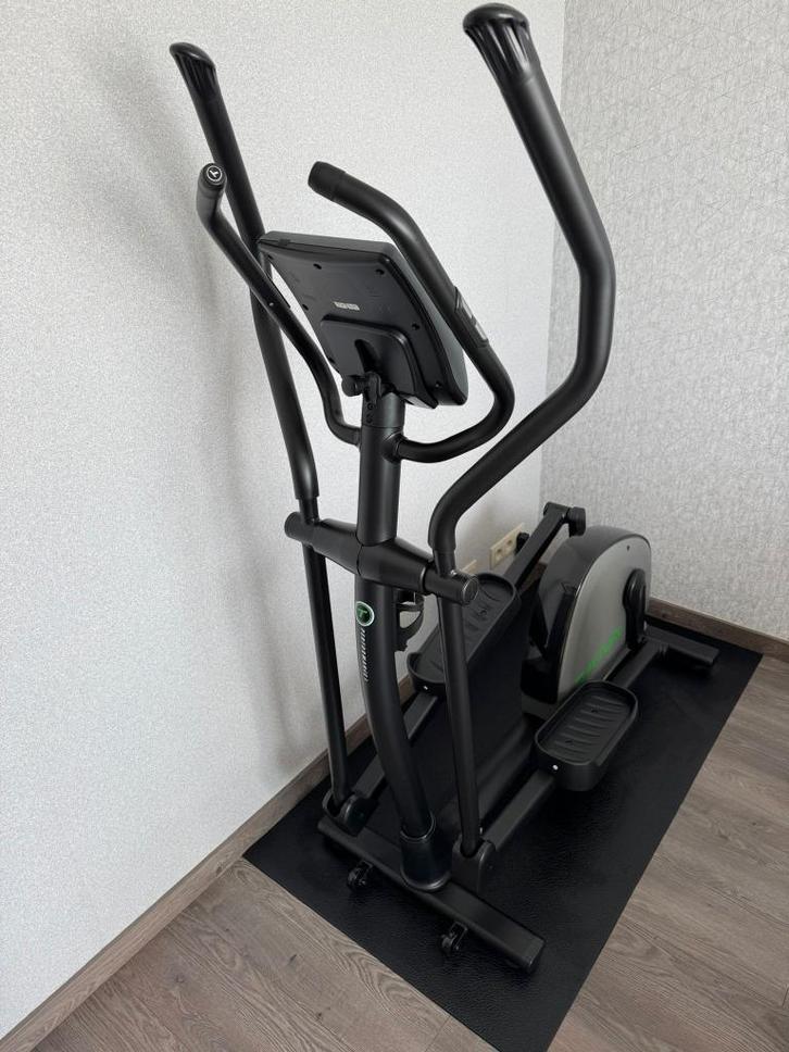 Crosstrainer Tunturi Performance C50 + beschermingsmat, Sport en Fitness, Fitnessapparatuur, Zo goed als nieuw, Crosstrainer, Ophalen