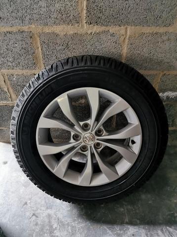 Llante  Suzuki Grand Vitara 17 pouces avec pneu Michelin  beschikbaar voor biedingen