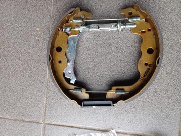 1 NIEUWE REMSCHOEN BOSCH PR. 10€ beschikbaar voor biedingen