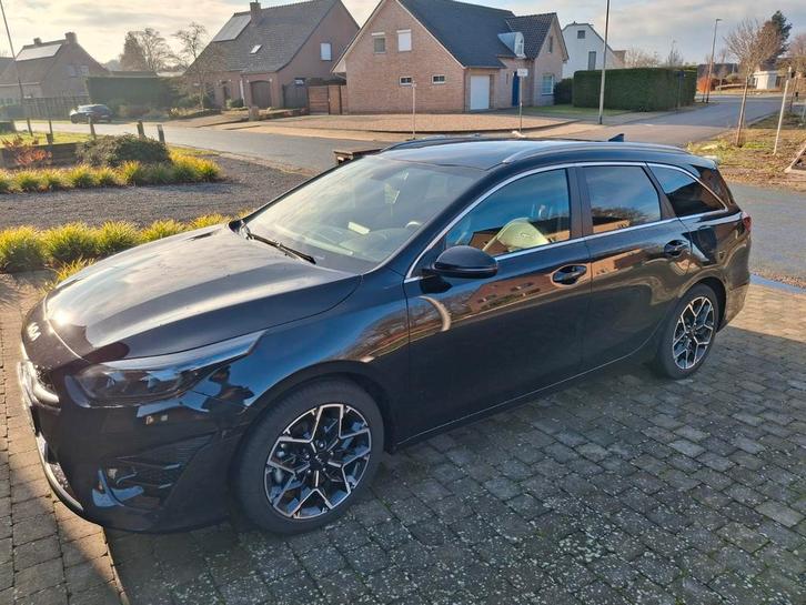 Kia CD5 Ceed SW GT Line 1.5T 160 DCT Black Pearl, Auto's, Kia, Particulier, (Pro) Cee d, ABS, Achteruitrijcamera, Adaptieve lichten