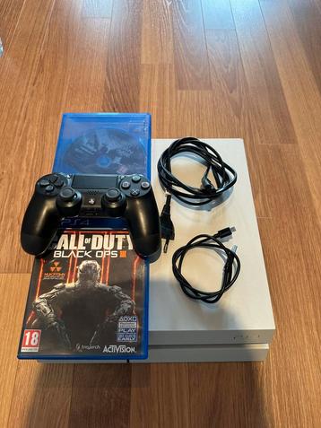 Ps4 wit editie beschikbaar voor biedingen