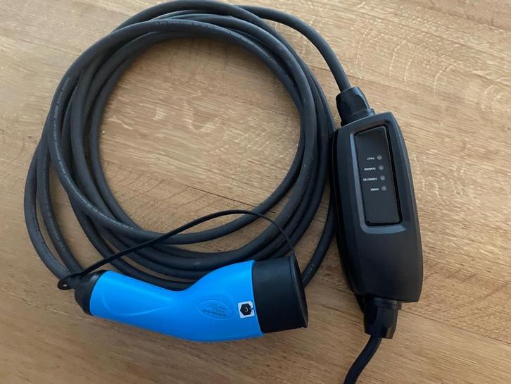 DSL Systems Type 2 EV - PHEV thuis oplader Mode 2 10A 2.3 kW, Autos : Divers, Bornes de recharge, Comme neuf, Borne de recharge et Câble de charge