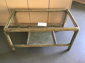 mooie salontafel van 100 cm lang beschikbaar voor biedingen