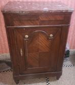 DELARUE Kluis van het type „Dressoir” met marmer, Ophalen, Brandkast