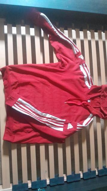 Adidas hoodie beschikbaar voor biedingen
