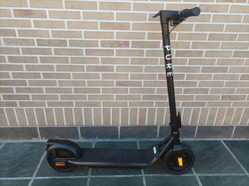 Elektrische step Pure air5 te koop. beschikbaar voor biedingen