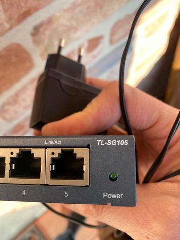5-Switch gigabit tp-link TL-SG105 beschikbaar voor biedingen