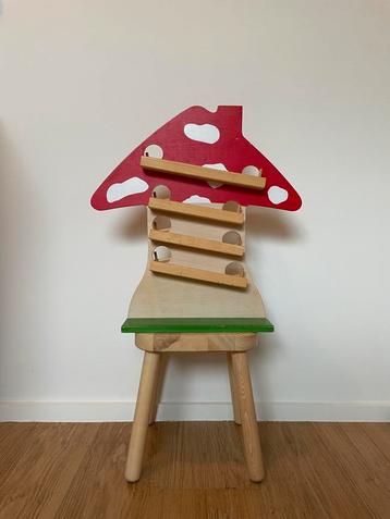 Playwood paddenstoel ballenbaan beschikbaar voor biedingen