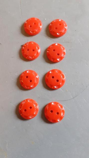 8 boutons rouge rond 11 mm beschikbaar voor biedingen