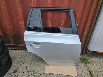 Portier 4Deurs rechts-achter van een BMW X3 (354) beschikbaar voor biedingen