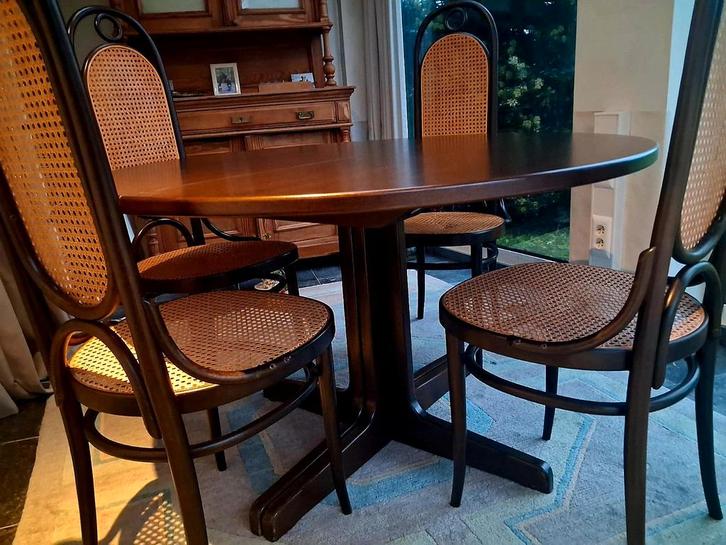6 vintage stoelen Thonet 207 “Long John”, Huis en Inrichting, Stoelen, Gebruikt, Vijf, Zes of meer stoelen, Hout, Bruin, Ophalen of Verzenden