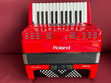 Z.g.a.n. digitale Roland FR-1X accordeon . 72 bas .  beschikbaar voor biedingen