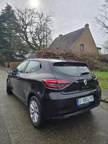 Blanco gekeurd Renault Clio beschikbaar voor biedingen