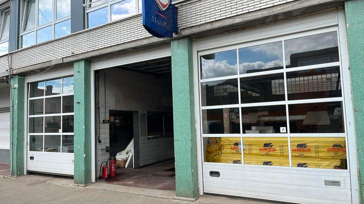 Autogarage Vlarem Klasse 1 te huur, Immo, Garages en Parkeerplaatsen, Provincie West-Vlaanderen