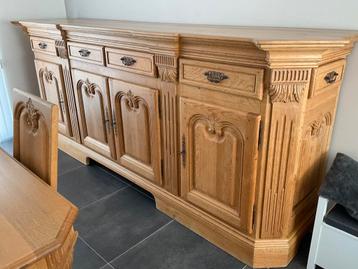 Dressoir,kast,4 deuren, 4 lades, massief caligene beschikbaar voor biedingen