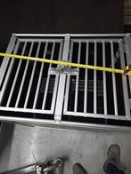 2 rupsen, een kleine en een grotere, dubbele, Dieren en Toebehoren, Ophalen