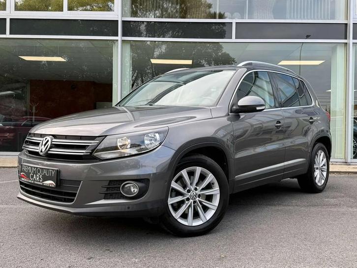 Volkswagen Tiguan PANO / PARKEERSENSOREN / ZETELVERWARMING /, Auto's, Volkswagen, Bedrijf, Te koop, Tiguan, ABS, Airbags, Airconditioning