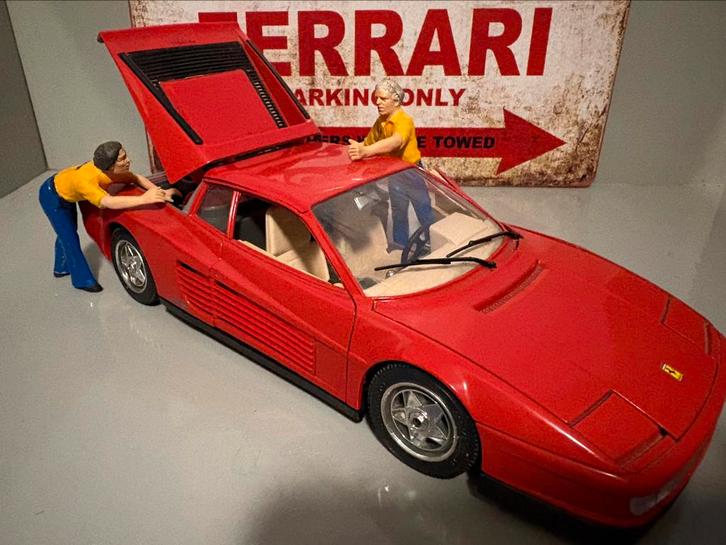 Ferrari Testarossa, Hobby en Vrije tijd, Modelauto's | 1:18, Zo goed als nieuw, Auto, Burago, Ophalen