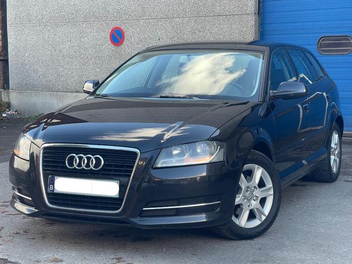Audi A3 1.6 TDI*BOITE AUTO*Pret a immatriculer, Auto's, Audi, Particulier, A3, ABS, Airbags, Airconditioning, Alarm, Bluetooth