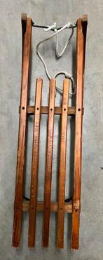 Houten slee, Ophalen, Gebruikt