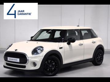 MINI One NAVI AIRCO DAB RADIO PARKEERSE  beschikbaar voor biedingen