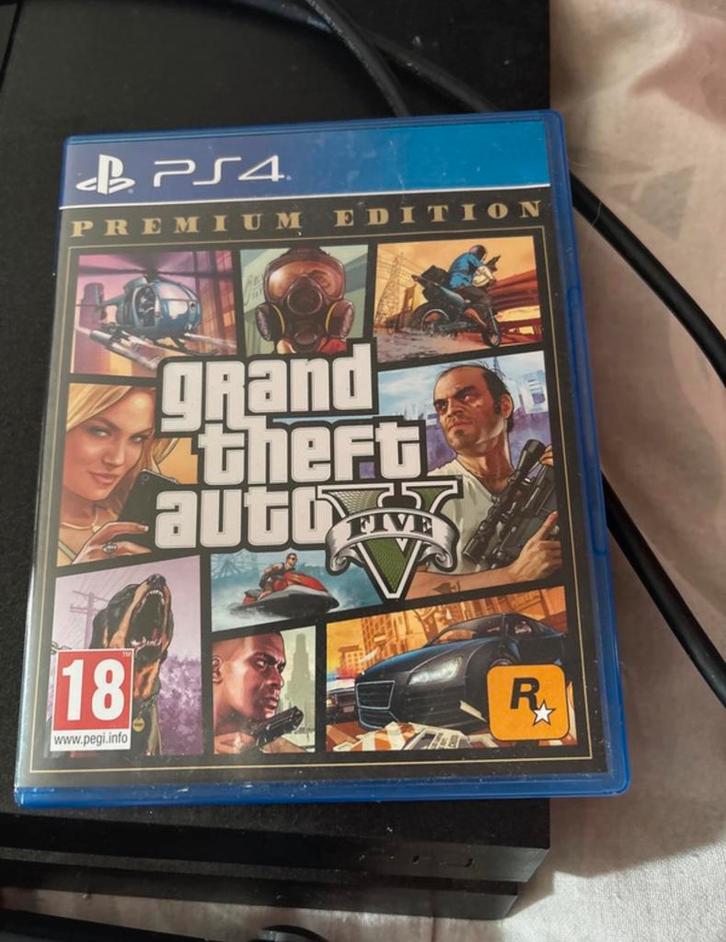 Grand Theft Auto V - Premium Edition, Games en Spelcomputers, Games | Sony PlayStation 4, Avontuur en Actie, Vanaf 18 jaar, Online