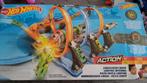 Hot wheels corkscrew crash, Kinderen en Baby's, Speelgoed | Racebanen, Zo goed als nieuw, Ophalen, Hot Wheels