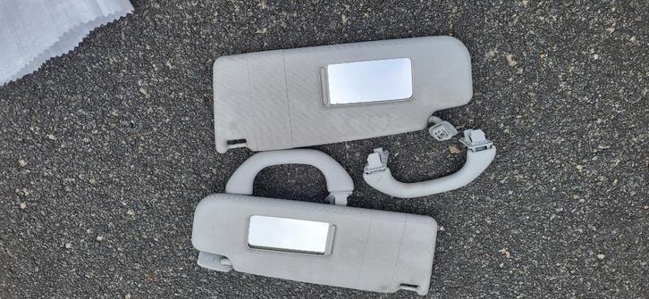 Pièces VW GOLF 6 -2011 en bon état comme pièces de rechange, Autos : Pièces & Accessoires, Carrosserie & Tôlerie, Volkswagen, Avant