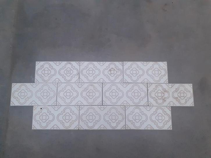 Oude tegels, Doe-het-zelf en Bouw, Tegels, Gebruikt, Vloertegels, Keramiek, Minder dan 20 cm, Minder dan 20 cm, Minder dan 5 m²