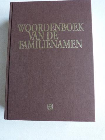 familienamen boek beschikbaar voor biedingen