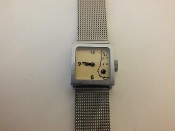 DAMESUURWERK TINTIN KUIFJE MOULINSART 1997 beschikbaar voor biedingen