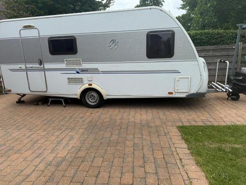 Knaus 500 FDK sport 2011, Caravans en Kamperen, Caravans, Particulier, tot en met 5, 1000 - 1250 kg, Treinzit, Knaus, Dwars-stapelbed