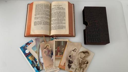 Missel - Vespéral Romain & 22 cartes communions & souvenirs, Livres, Religion & Théologie, Comme neuf