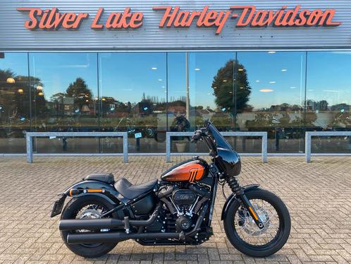 Harley-Davidson Softail Street Bob met 12 maanden waarborg, Motos, Motos | Harley-Davidson, Entreprise, Chopper, 2 cylindres