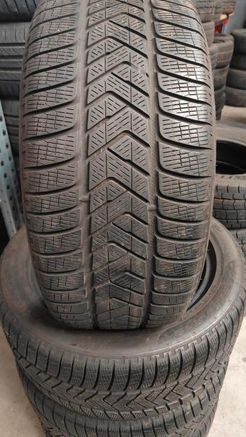 255/50r19 Pirelli 50 € per stuk met montage 25550r19 beschikbaar voor biedingen