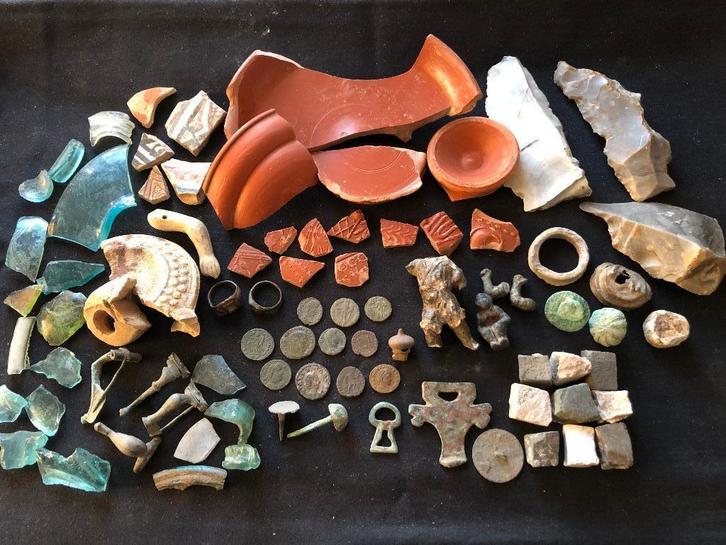 ROMEINSE bodemvondsten munten fibula brons glas Byzantijns!!, Antiquités & Art, Curiosités & Brocante, Enlèvement ou Envoi