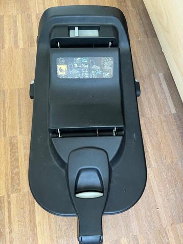MAxi cosi Isofix cabrio fix I-size beschikbaar voor biedingen