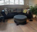 Koloniaalse zetel met olifantenmotief + poefzetel, Enlèvement