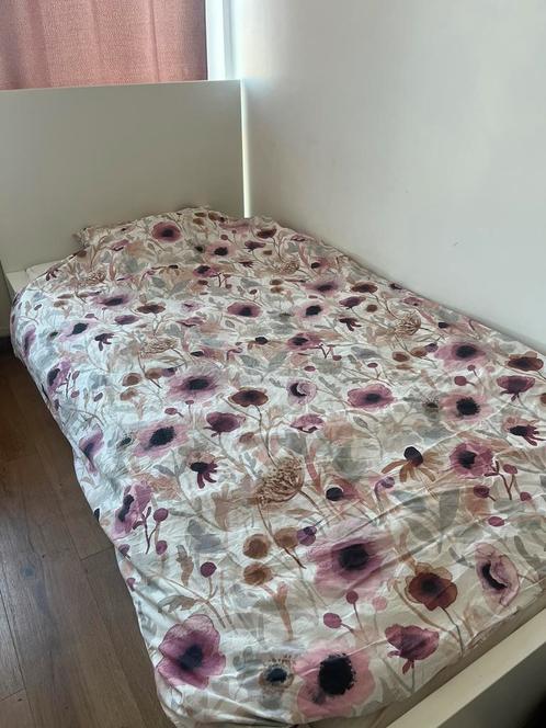 Lit  90x200, Huis en Inrichting, Slaapkamer | Complete slaapkamers, Zo goed als nieuw, Eenpersoons, Ophalen