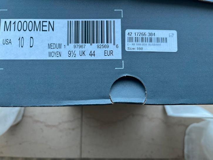 New Balance 1000 wit en blauw, Kleding | Heren, Schoenen, Zo goed als nieuw, Blauw, Ophalen of Verzenden