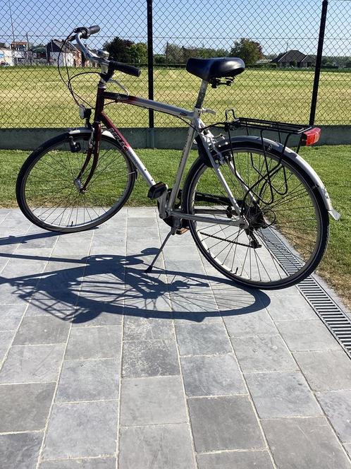 Herenfiets technisch 100 % in orde, net nagekeken., Fietsen en Brommers, Fietsen | Heren | Herenfietsen, Zo goed als nieuw, Versnellingen