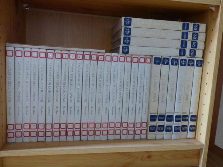 Encyclopédie de la jeunesse de Grolier 20 volumes, Livres, Livres pour enfants | Jeunesse | 10 à 12 ans, Comme neuf, Non-fiction
