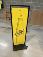 Groot Schweppes reclamebord op wieltjes – Vintage look, Verzamelen, Ophalen, Zo goed als nieuw, Reclamebord