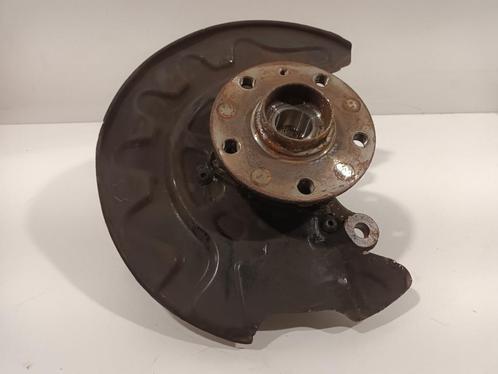 WIELNAAF RECHTS VOOR Seat Leon (5FB) (01-2012/08-2020), Auto-onderdelen, Remmen en Aandrijving, Seat, Gebruikt